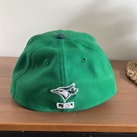 Blue jays st pattys hat 7 1/8 - Picture 3 of 4